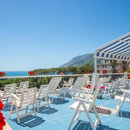 La Residenza 3*