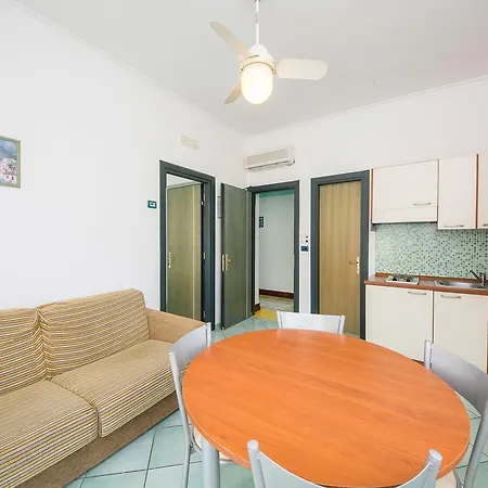 La Residenza Aparthotel 3*