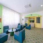 La Residenza 3* Майори
