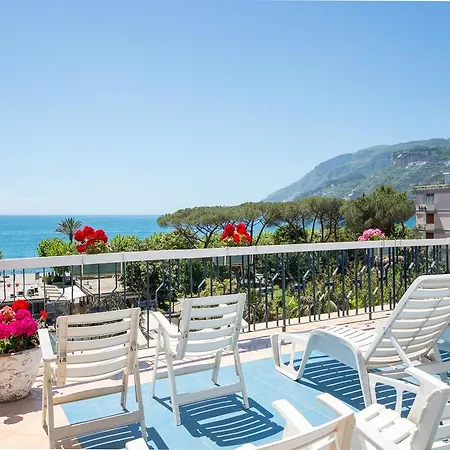La Residenza 3* 마이오리