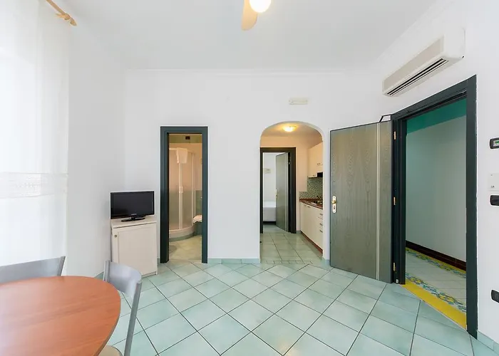 La Residenza Апарт-отель Майори